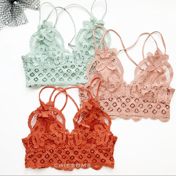 SOFT CROCHETED LACE BRALETTE - RUST - Picture 3 of 4